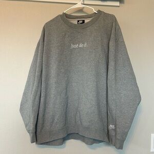 Nike Men’s XXL Crew Neck
